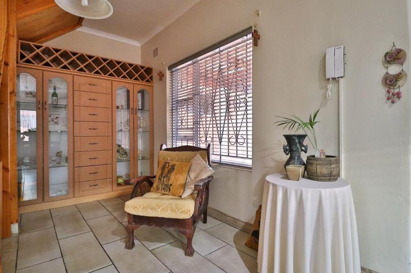 4 Bedroom Property for Sale in Heiderand Western Cape